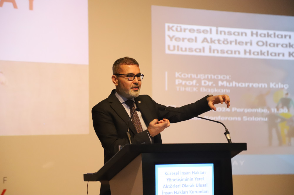 ‘Küresel İnsan Hakları Yönetişiminin Yerel Aktörleri Olarak Ulusal İnsan Hakları Kurumları’ Konulu Seminer